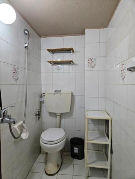 Sisi Kreta, Sisi: Erdgeschosswohnung im Dorfzentrum zu verkaufen Wohnung kaufen